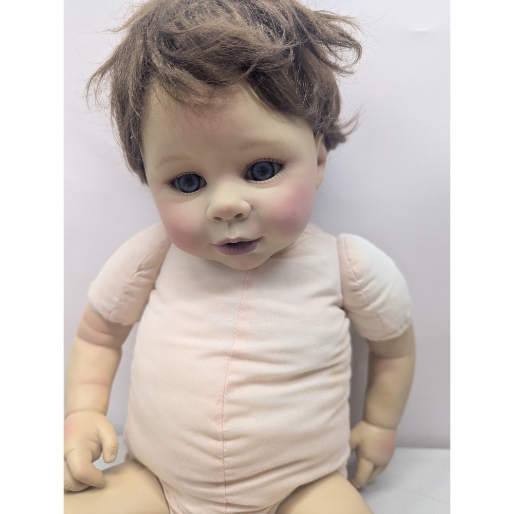 Danbury Mint Laura Tuzio Ross  Baby Doll Lifelike Realistic Artist Rare *Read - Picture 8 of 16